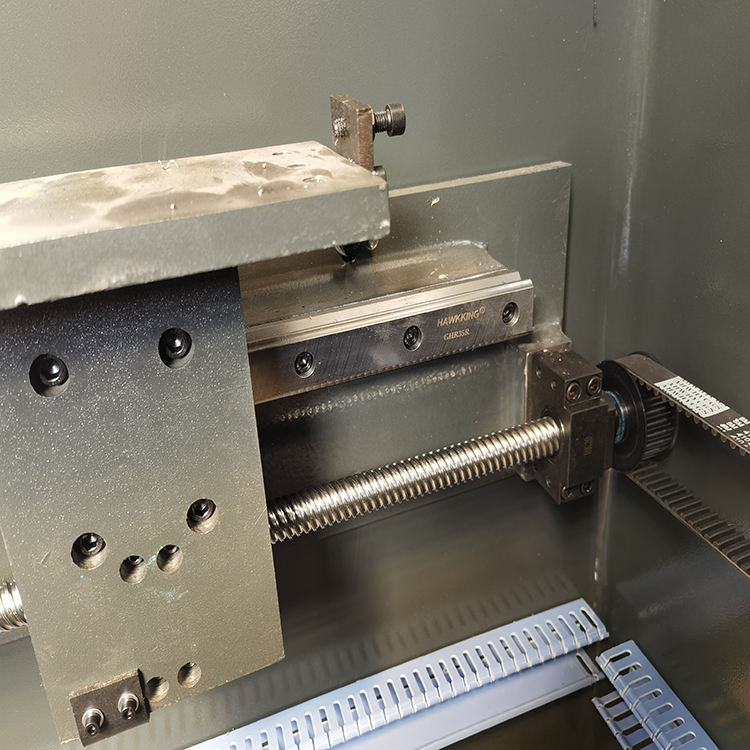 300t/4000 Hydraulic Press Brake Machine