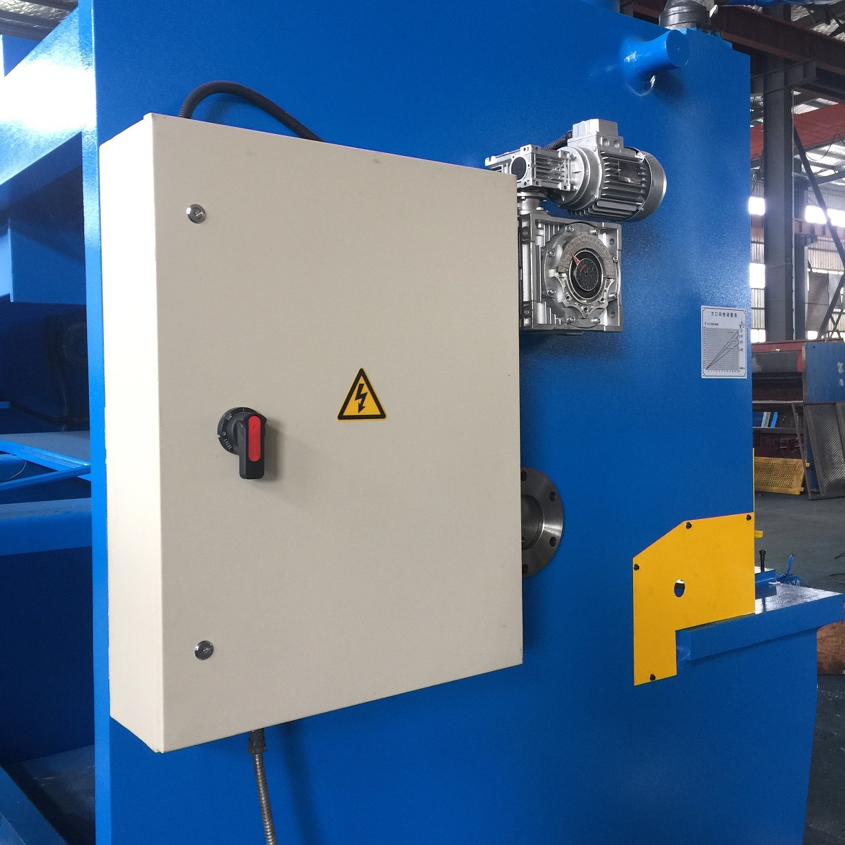 4mm Oem Qc11y-8x3200 Nc Hydraulic Guillotine Guillotine Shearing Machine