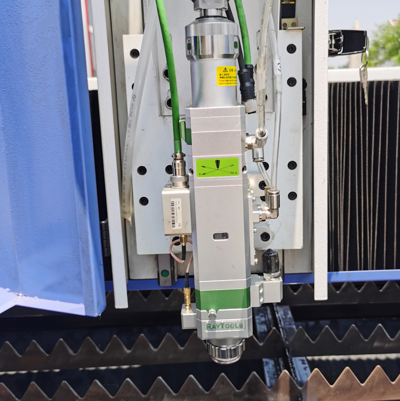 8mm 10mm Carbon Steel Laser Cutter 1530 4020 Cnc Fiber Laser Cutting Machine