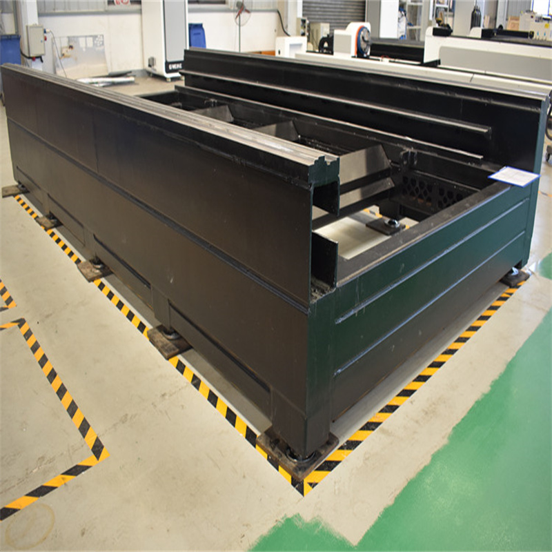 Fiber Laser Cutting Machine 1000 2000 3000w For Steel Copper Aluminium
