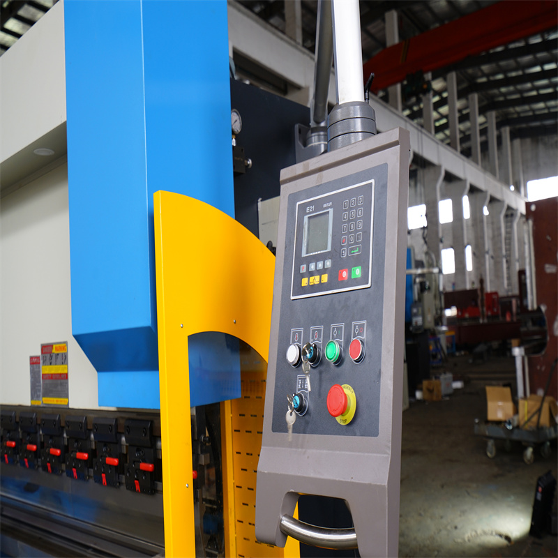 Hot Sale Hydraulic Steel Plate Bending Machine Press Brake Folding Machine For Bending