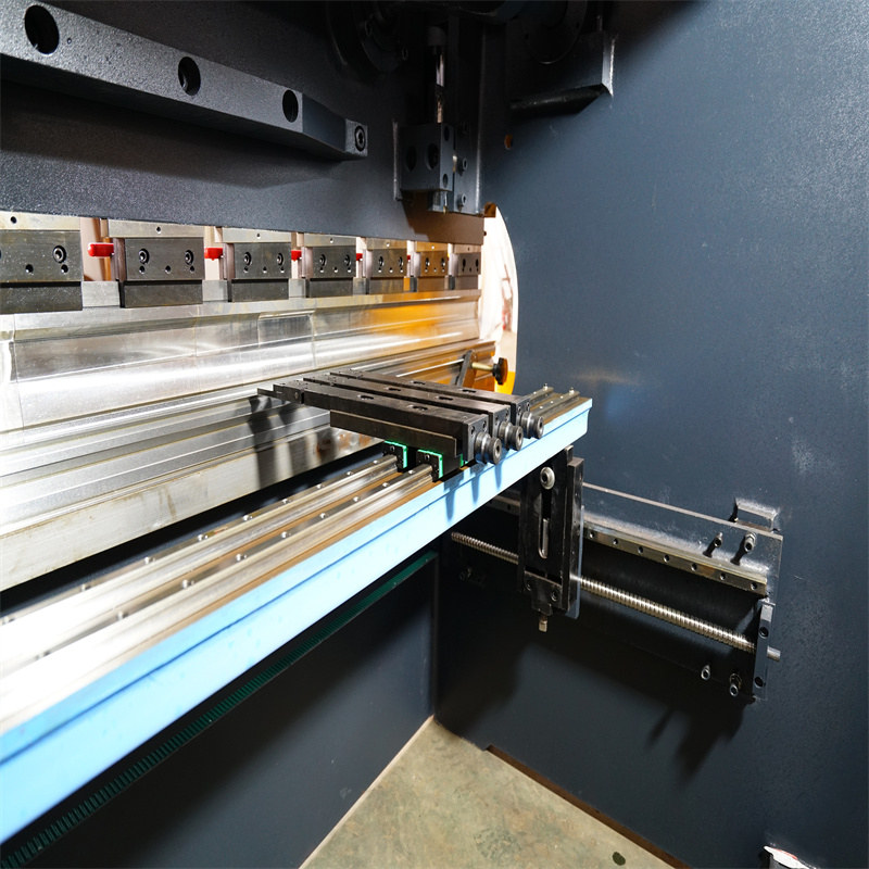 Hydraulic Press Brake For Iron Plate Stainless Steel Bending