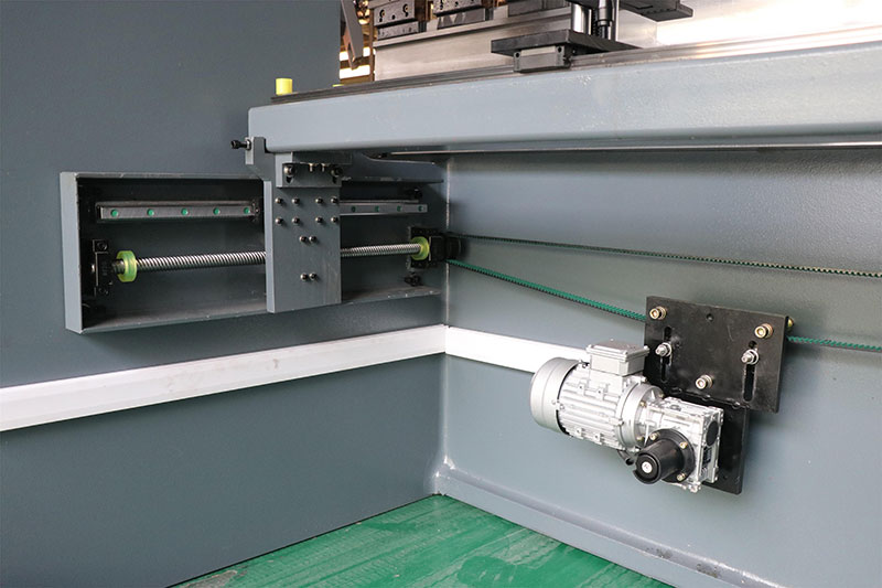 Metal Press Brake Wc-63t3200 Metal Sheet Bending Machine Cnc Hydraulic Press Brake