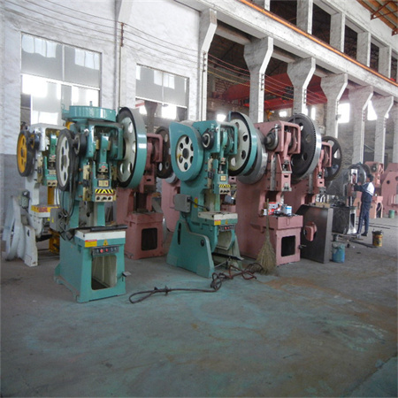 CNC Hydraulic Sheet Metal Punching Machine