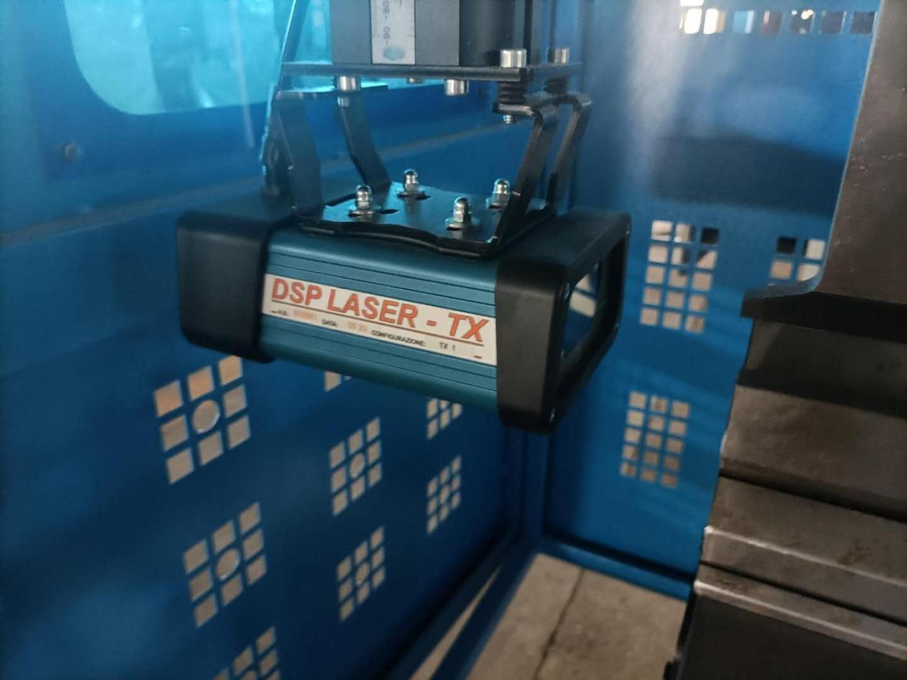 Cnc Hydraulic Press Brake Machine Bending Servo Electric Press Brake 40T