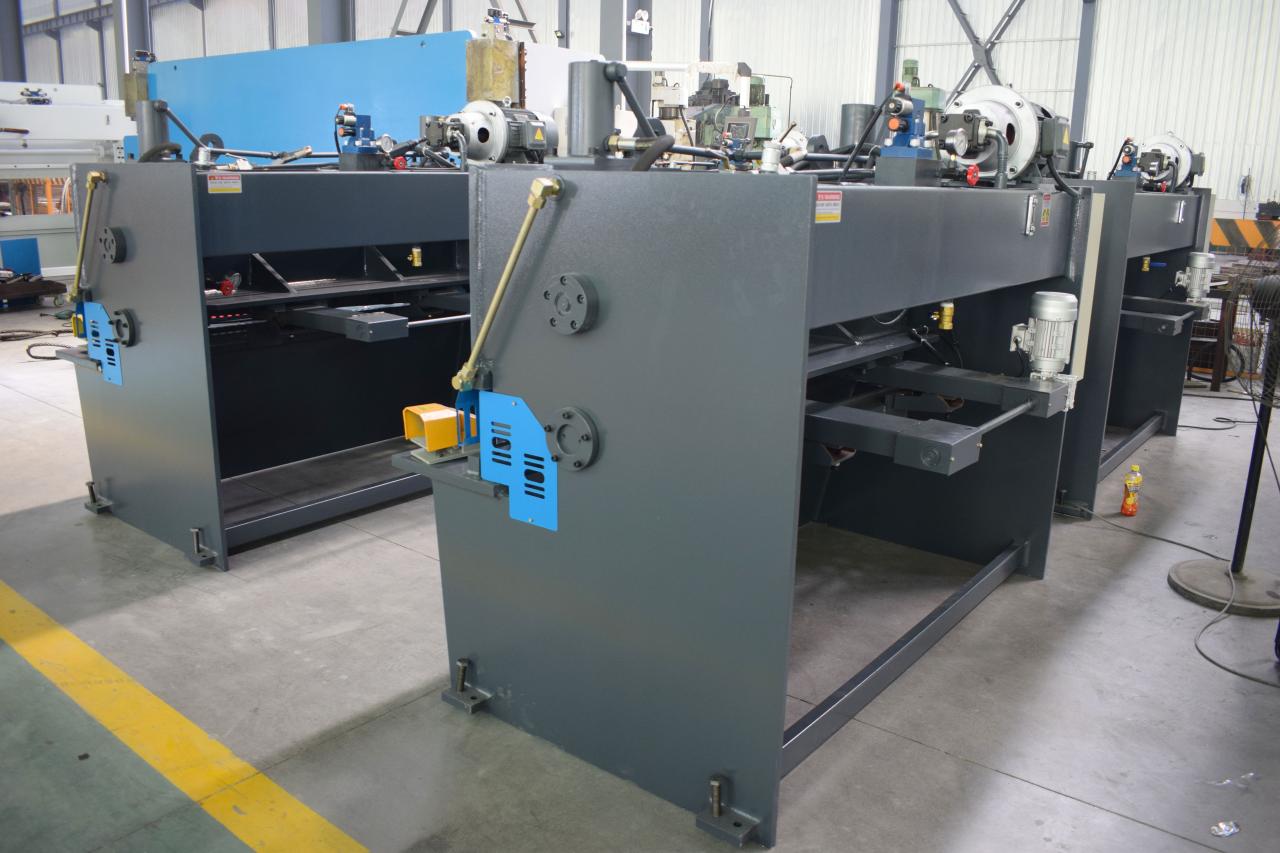 Cnc Sheet Metal Shearing Machine Steel Plate Hydraulic Shearing Machine