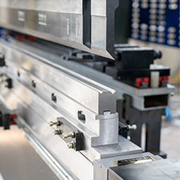 Metal Plate Press Brake Machine / CNC Hydraulic Press Brake Machine