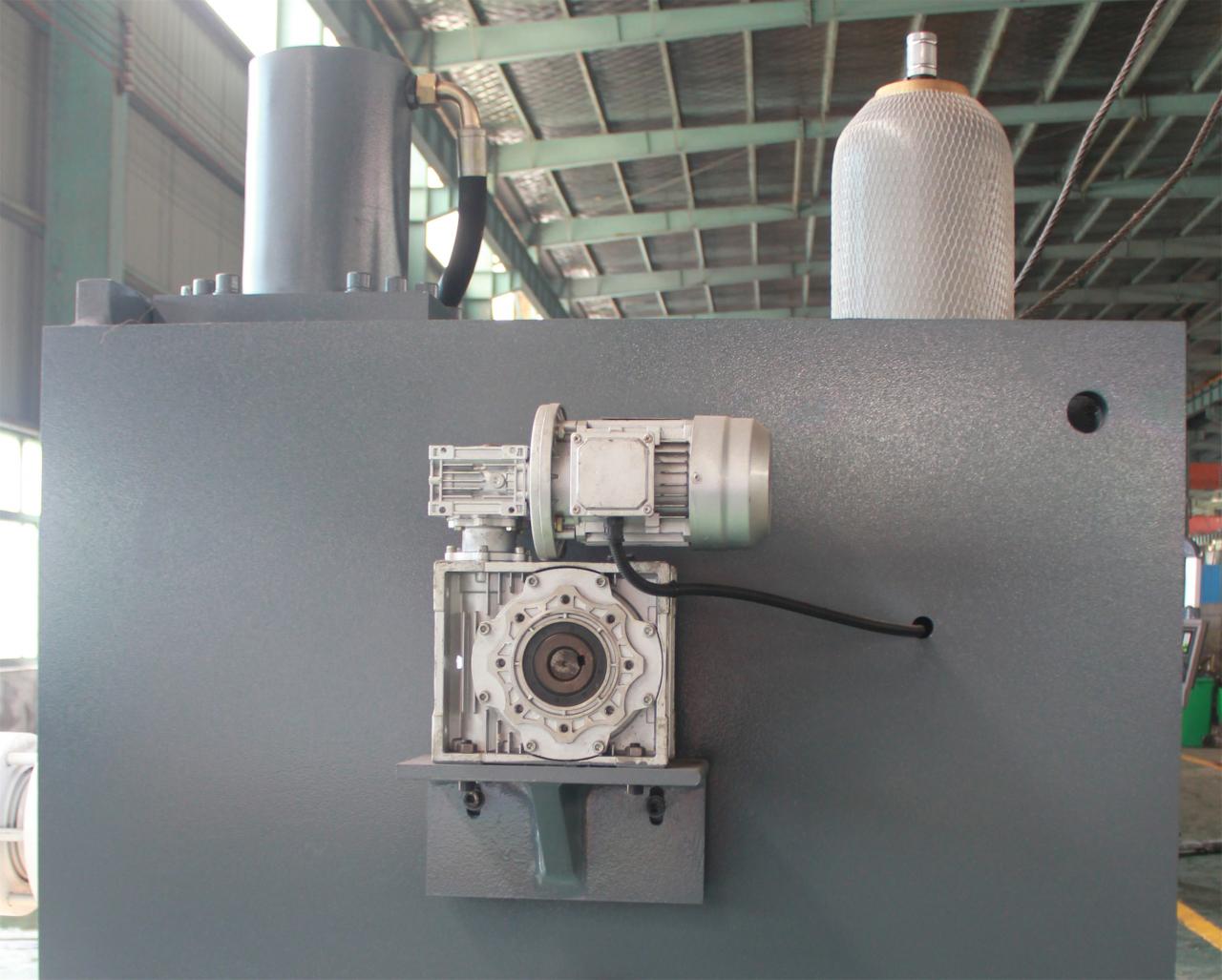 Qc11y Metal Plate Hydraulic Guillotine Shearing Machine For Sale