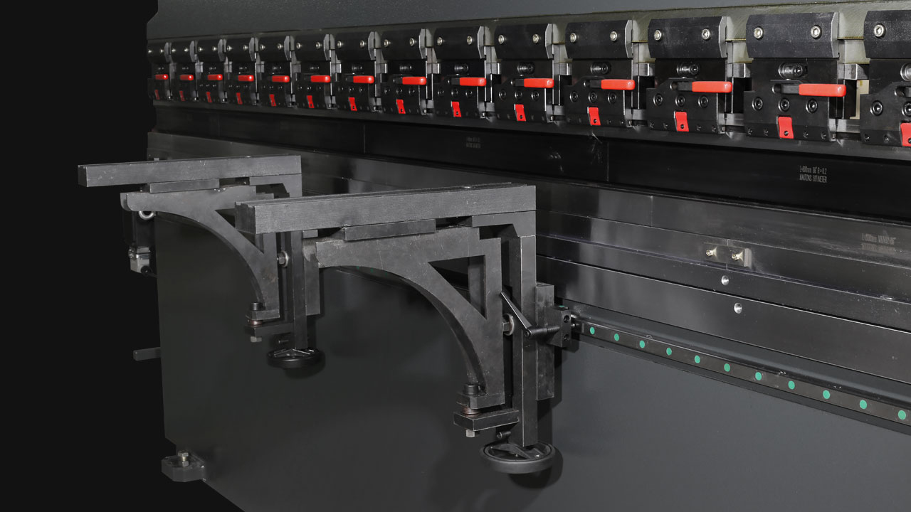 Wc67 Hydraulic Press Brake / CNC Press Bending Machine / Plate Bending Machine China